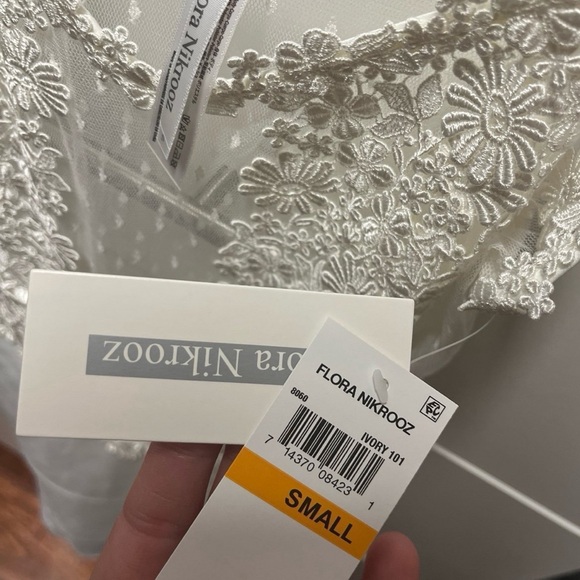 Flora Nikrooz Showstopper Chemise - Picture 3 of 8